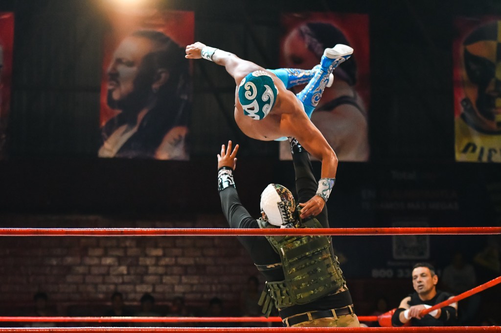 Super Madrazo en la Arena López Mateos: una noche de golpes, vuelo y&nbsp;legado